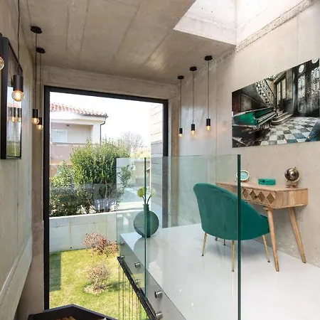 Villa Luxury Besca With Sauna And Jacuzzi Baška