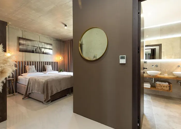Luxury Besca With Sauna And Jacuzzi باشْكا