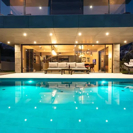 Вилла Luxury Besca With Sauna And Jacuzzi *